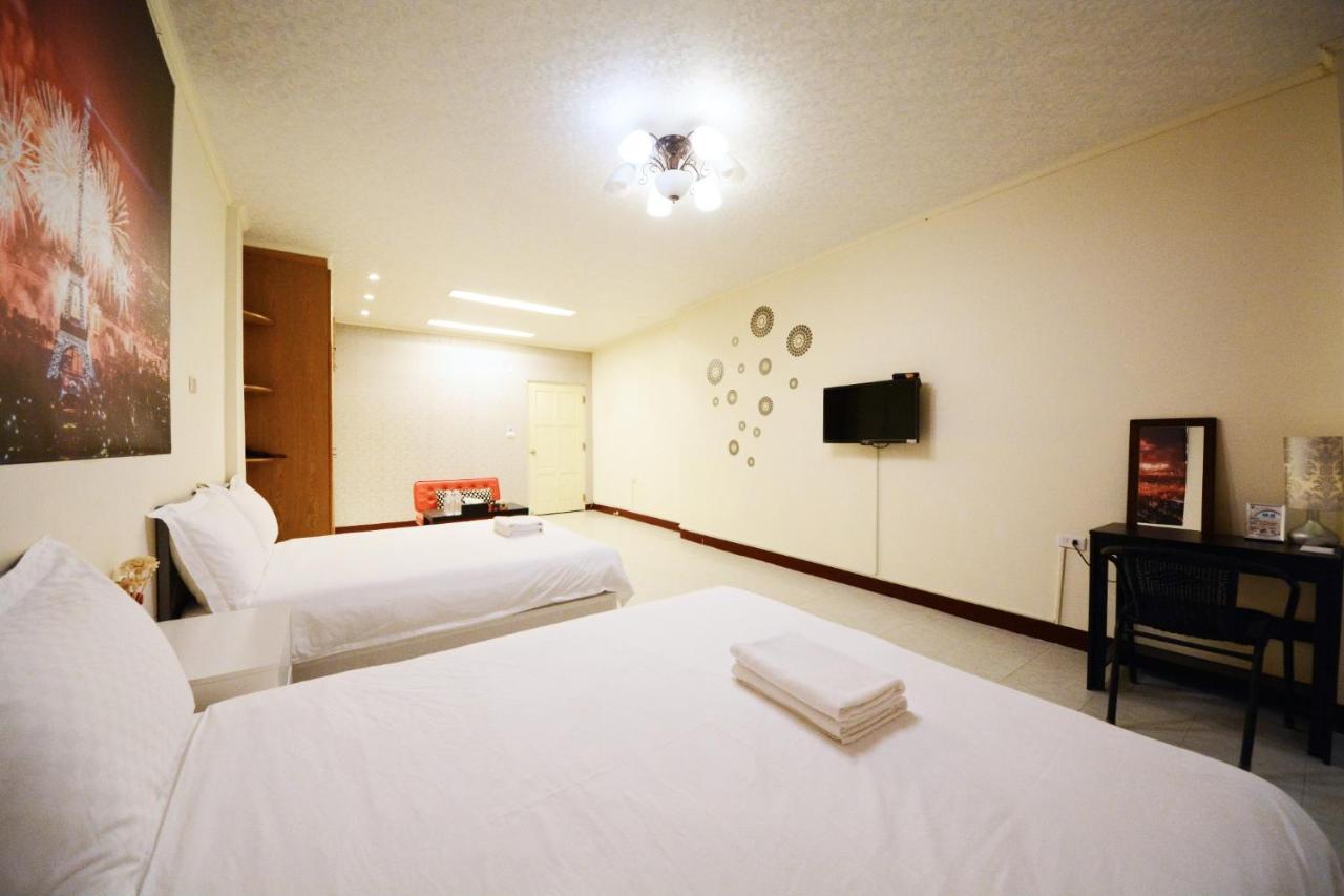 Ferienwohnung Ariyoshi Ya Tainan Exterior foto