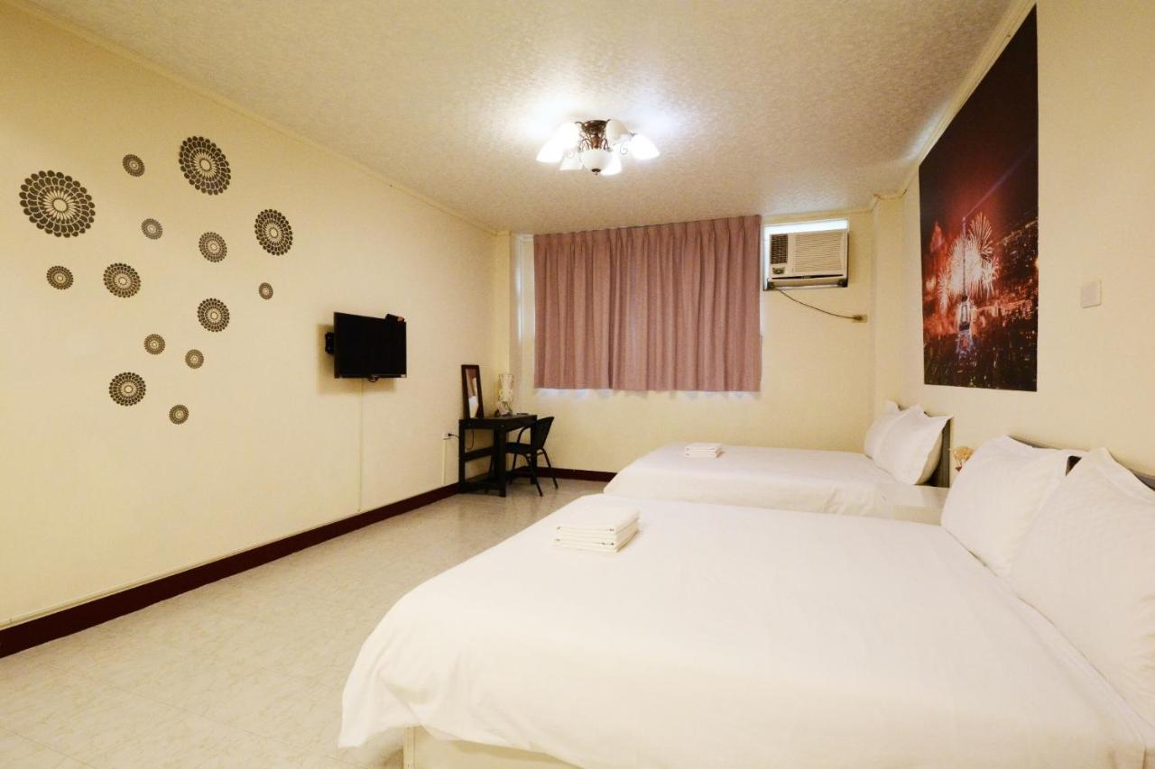 Ferienwohnung Ariyoshi Ya Tainan Exterior foto