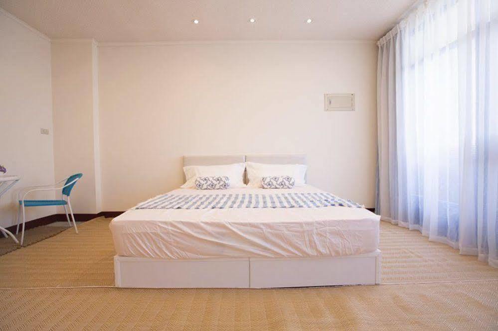 Ferienwohnung Ariyoshi Ya Tainan Exterior foto
